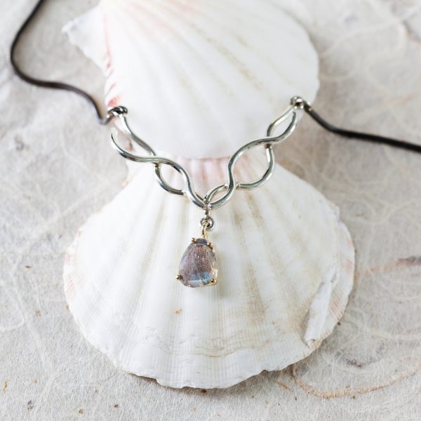 Wave Collier Treasure.