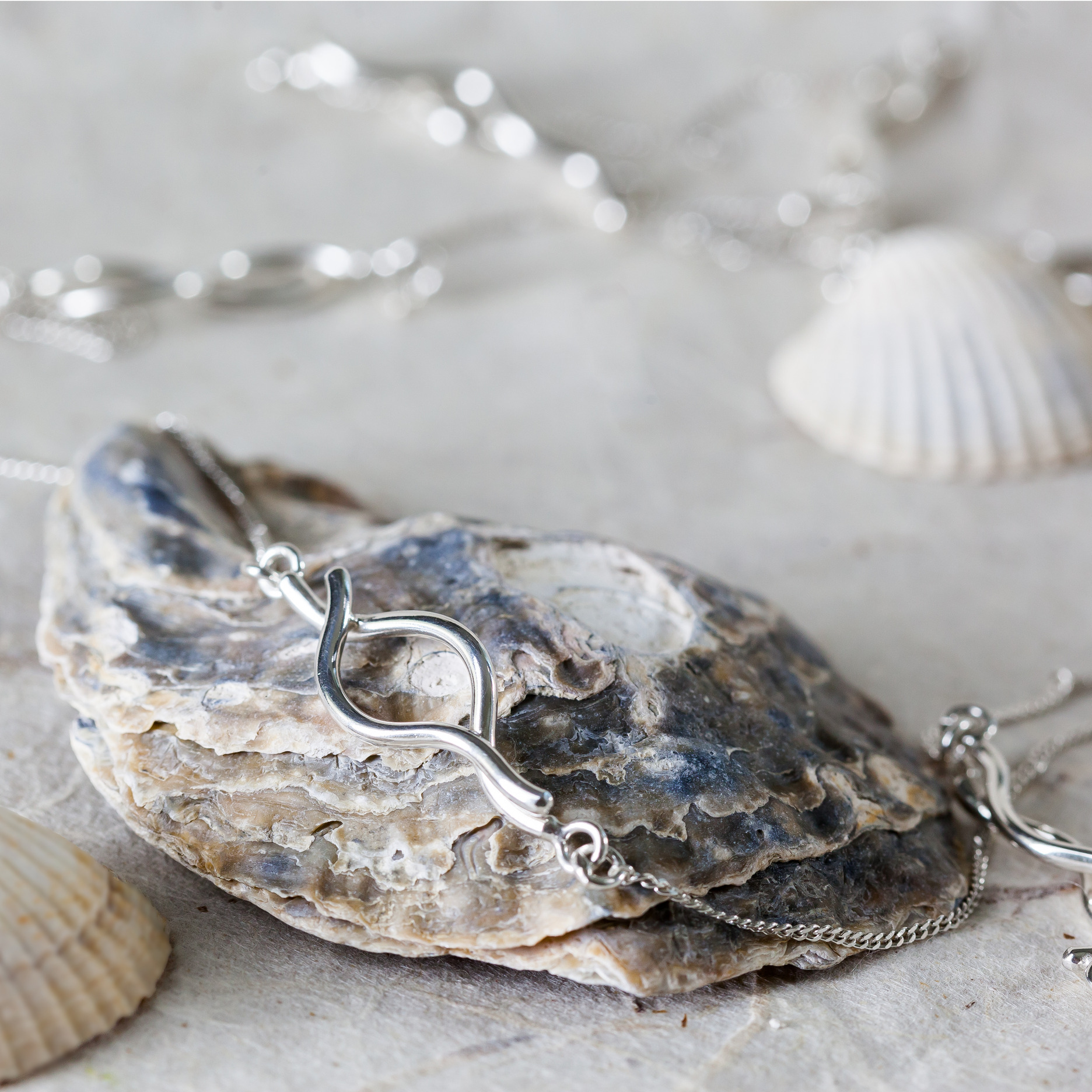 Wave Collier Chain